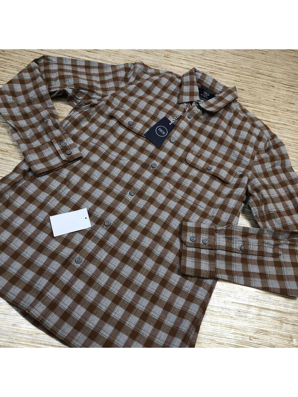 3291 1901 Mens Trim fit button up flanel shirt GRAY BROWN Plaid sz M